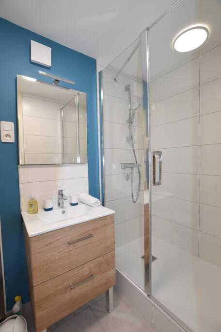 Le Luca, Hyper Centre, Type 2, 4 Personnes Apartment Рен Екстериор снимка